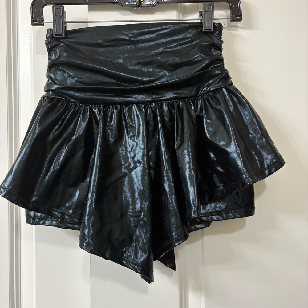 Akira Metallic Pleated High Waist Shorts/Skort Women Size Small New With Tag